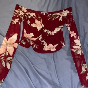 Off the shoulder ruched hawaiian long sleeve